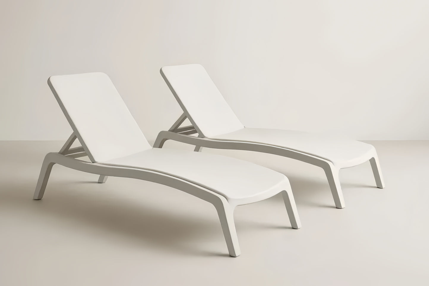 Set Of Two White Polypropylene Adjustable Garden Loungers 190 cm With Multi Position Backrest